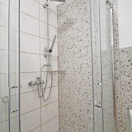 Apartament Novotny Crveni *